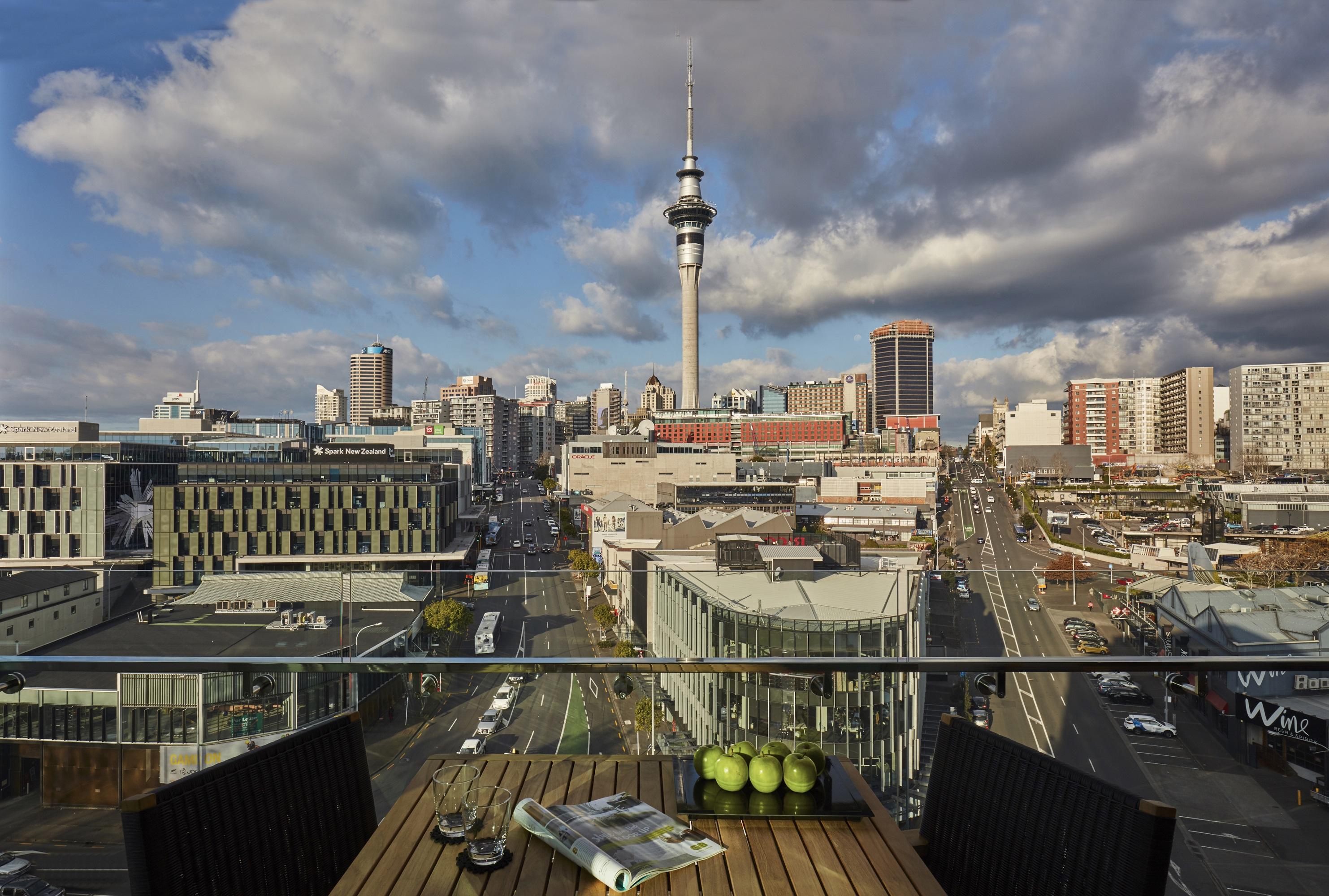 Swiss-Belsuites Victoria Park Auckland Extérieur photo Sky Tower, Auckland